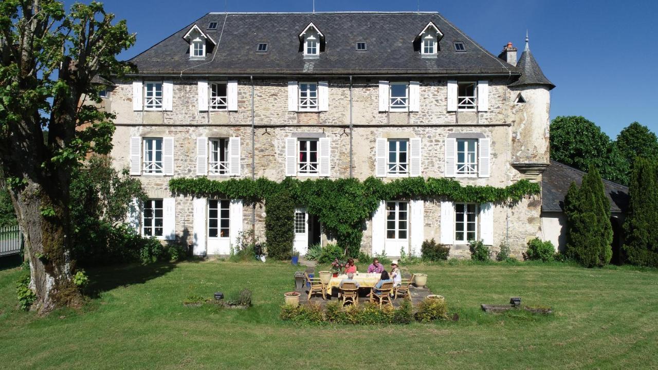 Chateau De Savennes - Caveau De Sabrage Savennes (Puy-de-Dome) Exterior foto